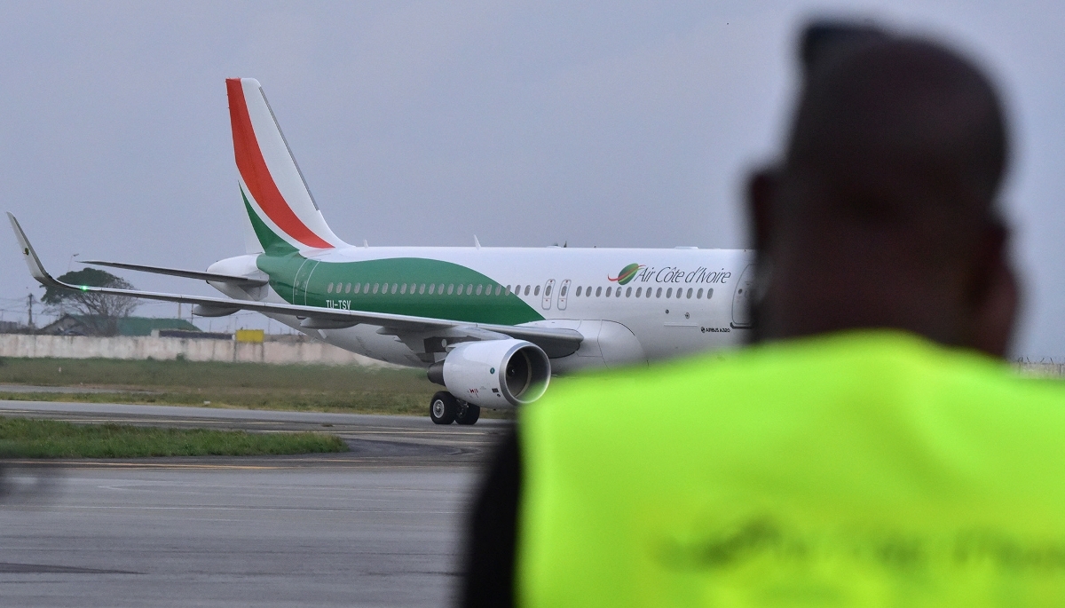 An Air Côte d'Ivoire Airbus lands at Félix-Houphouët-Boigny Airport in Abidjan, in 2017.