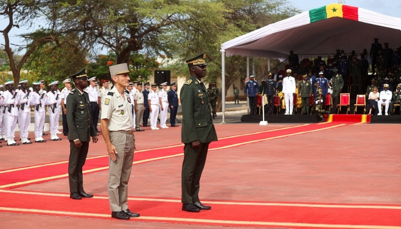 Former Senegalese chief of staff, General Mbaye Cissé, and French Africa Command head, Pascal Ianni, during a handover ceremony at Camp Geille in Dakar, on 17 July 2025.