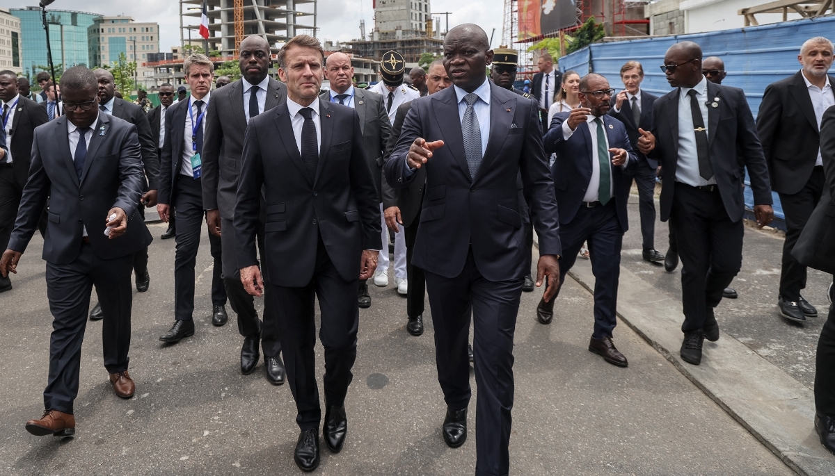 Emmanuel Macron and Brice Clotaire Oligui Nguema visit the headquarters of the Compagnie Minière de l'Ogooué in Libreville, 24 November 2025.