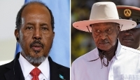 Somali President Hassan Sheikh Mohamud (left) and his Ugandan counterpart, Yoweri Museveni.