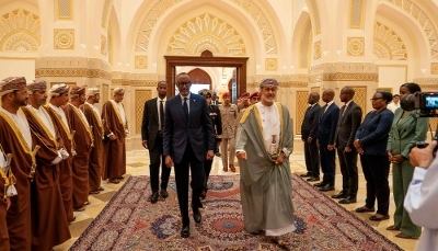 Rwandan President Paul Kagame (left) and Sultan of Oman Haitham bin Tariq in Muscat, on 8 September 2026.