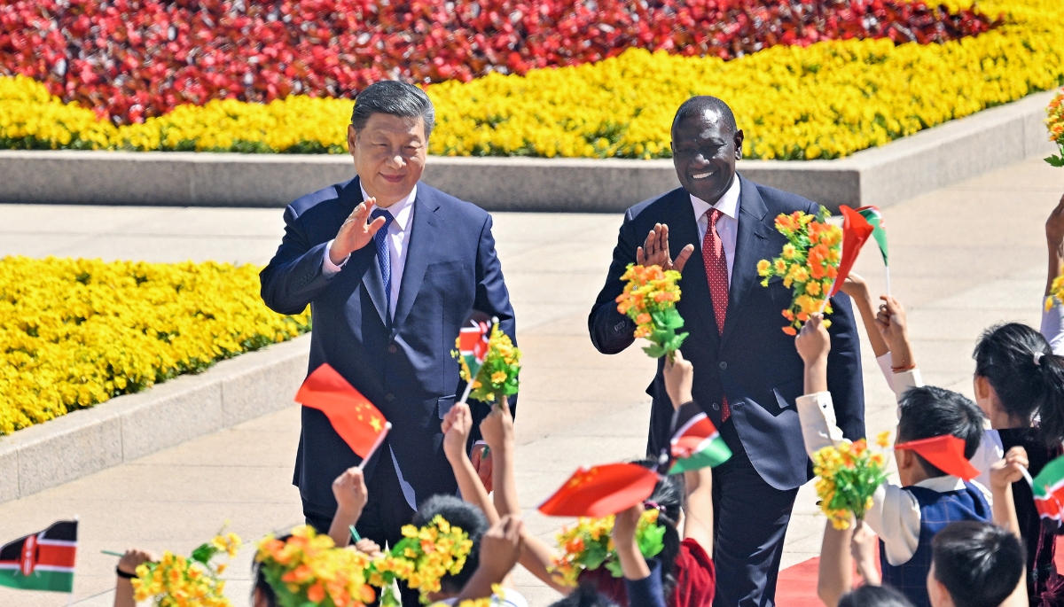 Chinese President Xi Jinping receives William Ruto in Beijing on 24 April 2025.