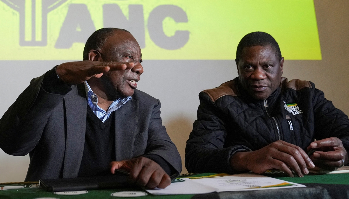 South African President Cyril Ramaphosa (left) and Deputy President Paul Mashatile in Cape Town, South Africa in June 2024. 