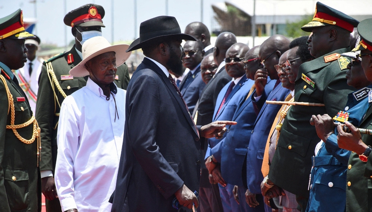 Yoweri Museveni and Salva Kiir during a meeting with South Sudanese security officials in Juba on 3 April, 2025. 