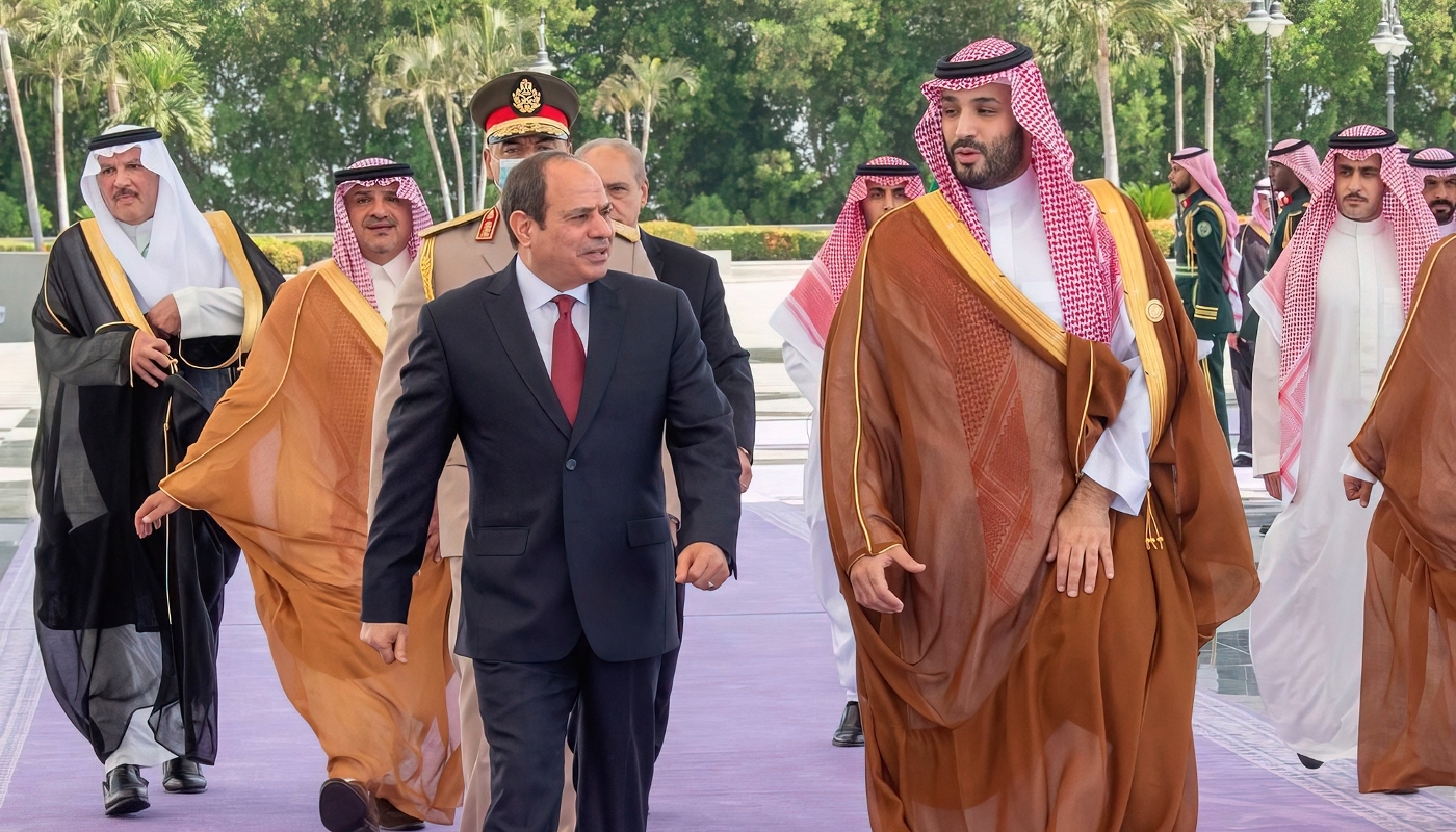 Egyptian President Abdel Fattah al-Sisi and Saudi Crown Prince Mohammed bin Salman in Jeddah, Saudi Arabia, on 16 July 2022.
