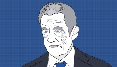 Nicolas Sarkozy has hung on to his Accor directorship, despite some shareholder criticism.