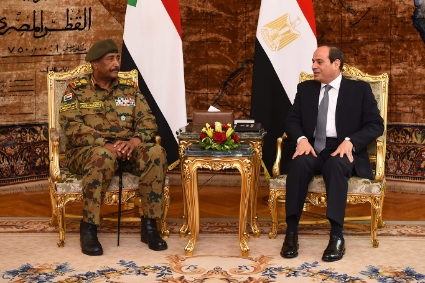 President of Egypt Abdel Fattah al-Sisi (right) with Abdel Fattah al-Burhan (left).