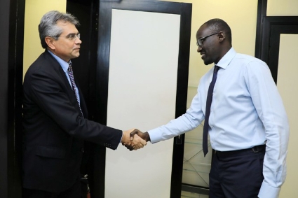Sergio Laura (left), managing director of ENI Ivory Coast with Abdourahmane Cissé, secretary general of the Ivorian Presidency.
