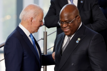 US President Joe Biden speaks with Democratic Republic of Congo President Felix Tshisekedi.