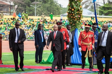Zanzibar President Hussein Ali Mwinyi (C) at the inauguration ceremony at Amaani Stadium in Amaani, Zanzibar, 2 November 2020.