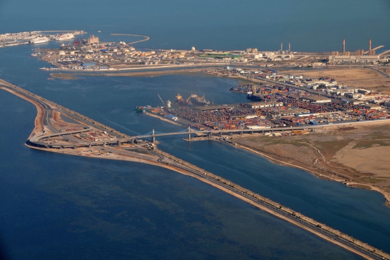 The port of Rades, the main entry point for cereals in Tunisia.