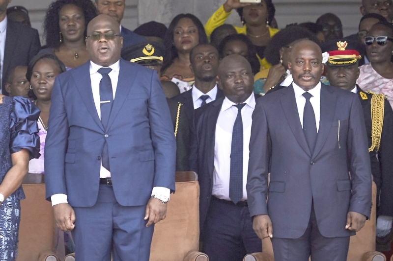 Felix Tshisekedi (left) and Joseph Kabila, during their handover in January 2019.