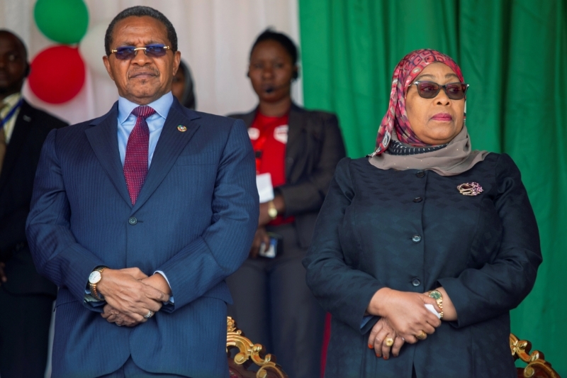 Former Tanzania's President Jakaya Kikwete and Tanzania's Vice President Samia Suluhu Hassan.