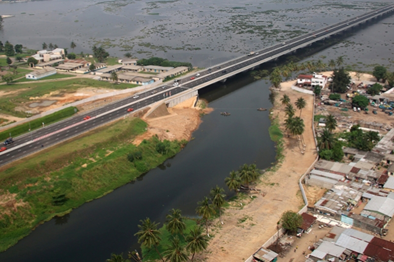 Henri-Konan-Bédié bridge in Abidjan.
