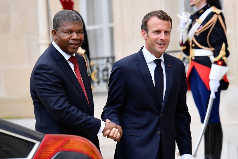 French President Emmanuel Macron receiving Angola President João Lourenço at the Elysée Palace, Paris, 28 May 2018.